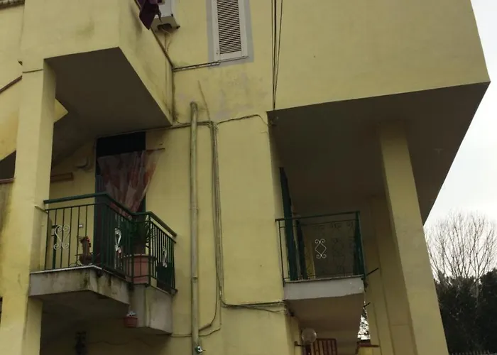 Casa Di Carlo Torre Caracciolo